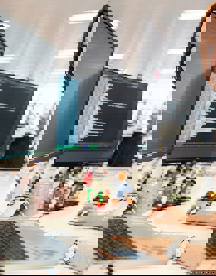 Internal Communicators: How do you decide which days/events to mark?