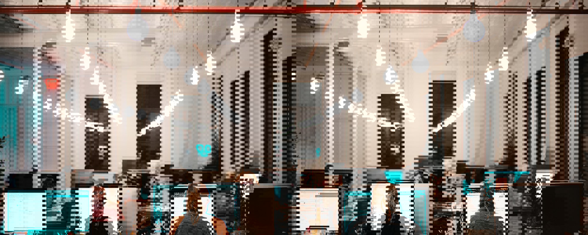 What are ‘Loud Quitting’ and ‘Quiet Quitting’?